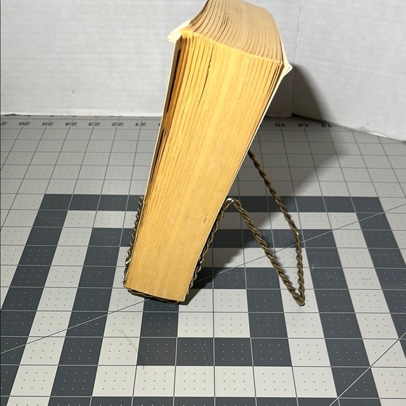 The Chamber by John Grisham Hardcover - Picture 3 of 7